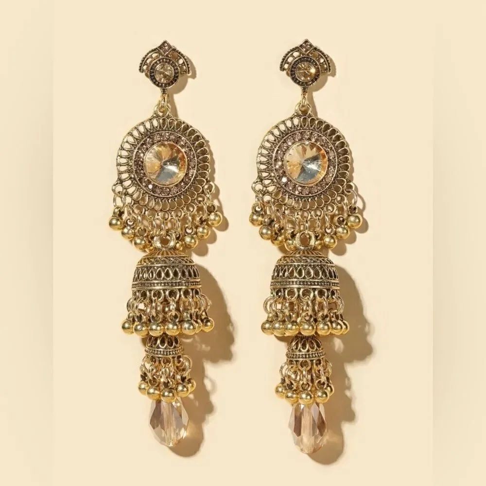 BohoโcrystalโdropโearringsโM646